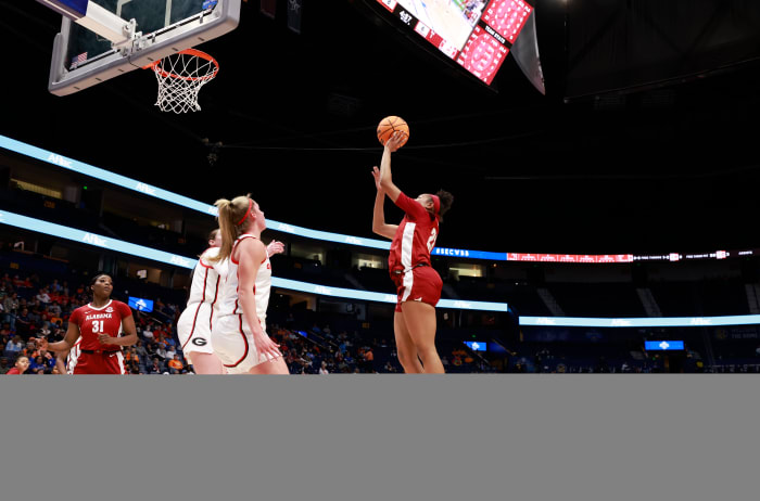 030322_WBB_DavisBr_Georgia_RC1797